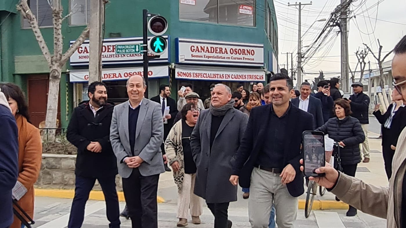 CASABLANCA INAUGURA SU PRIMER CRUCE SEMAFORIZADO